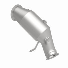 Load image into Gallery viewer, MagnaFlow Exhaust Products 52245 OEM Grade Direct-Fit Catalytic Converter for Select BMW 335i, BMW 335i GT xDrive, BMW 335i xDrive, BMW 435i, BMW 435i Gran Coupe, BMW 435i xDrive, BMW 435i xDrive Gran Coupe, BMW M2, BMW M235i, BMW M235i xDrive
