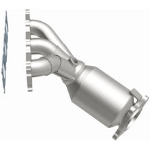 Load image into Gallery viewer, MagnaFlow Exhaust Products 52167 OEM Grade Manifold Catalytic Converter for Select Land Rover LR2