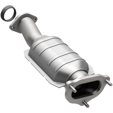 Load image into Gallery viewer, MagnaFlow Exhaust Products 93641 HM Grade Direct-Fit Catalytic Converter for Select Ford Ranger, Mazda B3000, Mazda B4000
