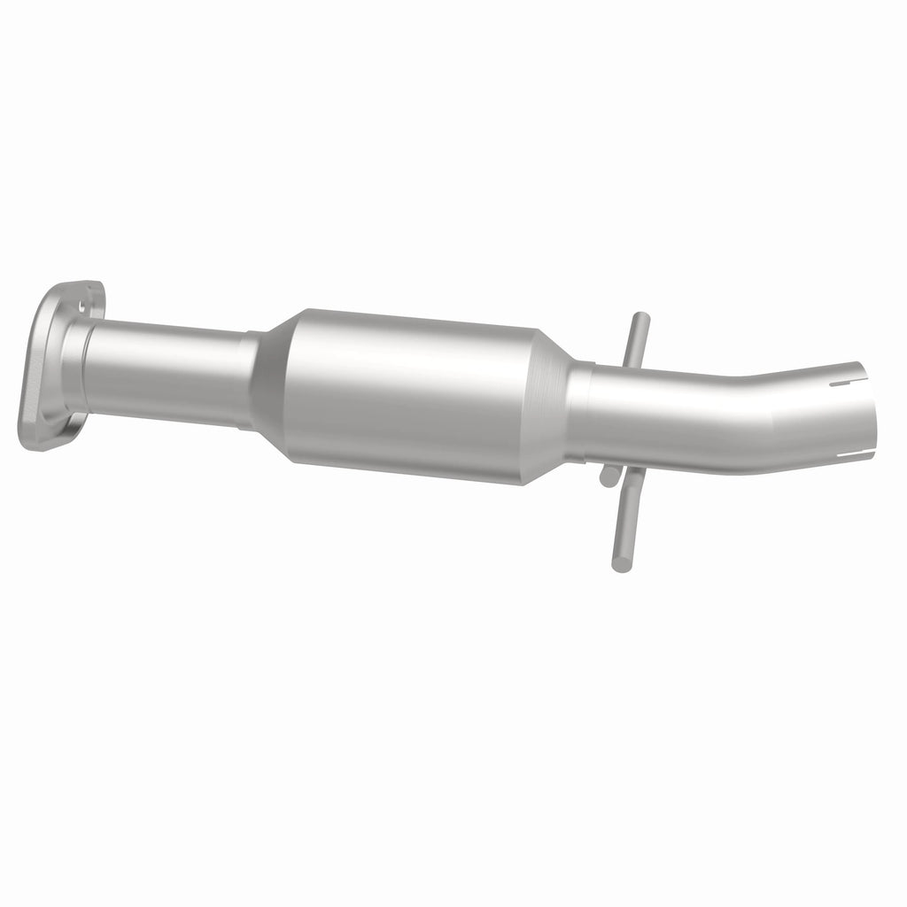 MagnaFlow Exhaust Products 52536 OEM Grade Direct-Fit Catalytic Converter for Select Toyota Highlander