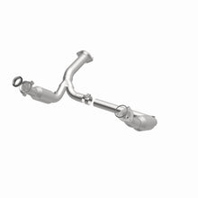 Load image into Gallery viewer, MagnaFlow Exhaust Products 5551194 California CARB Direct-Fit Catalytic Converter for Select Chevrolet Avalanche, Chevrolet Silverado 1500, Chevrolet Suburban 1500, Chevrolet Tahoe, GMC Sierra 1500, GMC Yukon, GMC Yukon XL