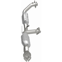 Load image into Gallery viewer, MagnaFlow Exhaust Products 444034 California CARB Direct-Fit Catalytic Converter for Select Ford Taurus, Mercury Sable