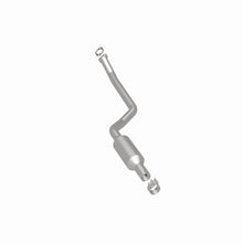 Load image into Gallery viewer, MagnaFlow Exhaust Products 5571375 California CARB Direct-Fit Catalytic Converter for Select BMW 528i, BMW 528i xDrive, BMW 528xi