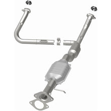 Load image into Gallery viewer, MagnaFlow Exhaust Products 93226 HM Grade Direct-Fit Catalytic Converter for Select Chevrolet S10, GMC Sonoma