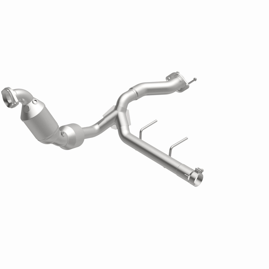 MagnaFlow Exhaust Products 280758 OEM Grade Direct-Fit Catalytic Converter for Select Ford F-150