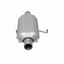 Load image into Gallery viewer, MagnaFlow Exhaust Products 95029 Standard Grade Universal Catalytic Converter