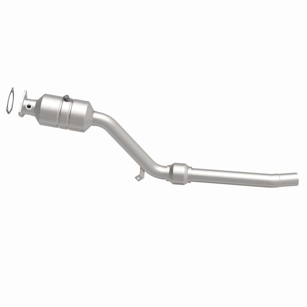 MagnaFlow Exhaust Products 51462 OEM Grade Direct-Fit Catalytic Converter for Select Audi A4, Audi A4 Quattro