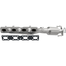 Load image into Gallery viewer, MagnaFlow Exhaust Products 4451501 California CARB Manifold Catalytic Converter for Select Nissan TITAN