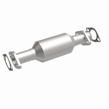 Load image into Gallery viewer, MagnaFlow Exhaust Products 3391619 California CARB Direct-Fit Catalytic Converter for Select Suzuki Sidekick
