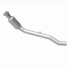 Load image into Gallery viewer, MagnaFlow Exhaust Products 4651718 California CARB Direct-Fit Catalytic Converter for Select Land Rover LR3, Land Rover Range Rover Sport