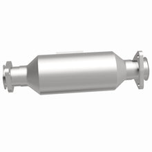 Load image into Gallery viewer, MagnaFlow Exhaust Products 4481876 California CARB Direct-Fit Catalytic Converter for Select Hyundai Elantra, Hyundai Tiburon