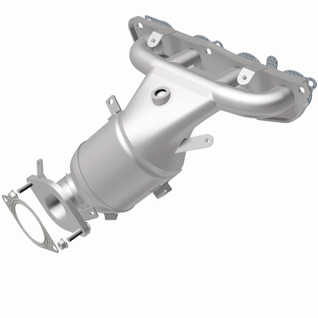 MagnaFlow Exhaust Products 290031 OEM Grade Manifold Catalytic Converter for Select Nissan Kicks, Nissan Versa