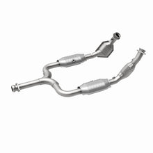 Load image into Gallery viewer, MagnaFlow Exhaust Products 444063 California CARB Direct-Fit Catalytic Converter for Select Ford Mustang