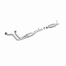 Load image into Gallery viewer, MagnaFlow Exhaust Products 447245 California CARB Direct-Fit Catalytic Converter for Select Ford E-150 Econoline Club Wagon, Ford F-150, Ford F-250