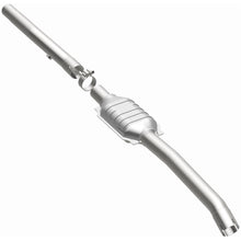 Load image into Gallery viewer, MagnaFlow Exhaust Products 23232 HM Grade Direct-Fit Catalytic Converter for Select Dodge Dakota