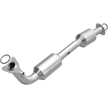 Load image into Gallery viewer, MagnaFlow Exhaust Products 5582630 California CARB Direct-Fit Catalytic Converter for Select Toyota Sequoia, Toyota Tundra