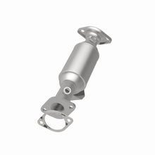 Load image into Gallery viewer, MagnaFlow Exhaust Products 52860 OEM Grade Direct-Fit Catalytic Converter for Select Kia Soul
