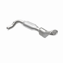 Load image into Gallery viewer, MagnaFlow Exhaust Products 49429 OEM Grade Direct-Fit Catalytic Converter for Select Ford E-150, Ford E-150 Club Wagon, Ford E-150 Econoline, Ford E-150 Econoline Club Wagon, Ford E-250, Ford E-250 Econoline