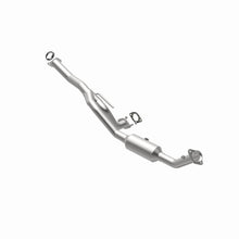 Load image into Gallery viewer, MagnaFlow Exhaust Products 5561676 California CARB Direct-Fit Catalytic Converter for Select Ford Ranger, Mazda B3000