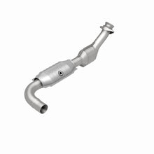 Load image into Gallery viewer, MagnaFlow Exhaust Products 447141 California CARB Direct-Fit Catalytic Converter for Select Ford F-150