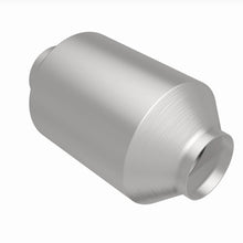Load image into Gallery viewer, MagnaFlow Exhaust Products 6571306 California CARB Universal Catalytic Converter for Select Acura RLX, Acura TLX, Cadillac XTS, Chevrolet Camaro, Honda Accord, Nissan Altima, Nissan Maxima, Nissan Versa, Nissan Versa Note, Subaru Legacy, Subaru WRX