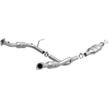 Load image into Gallery viewer, MagnaFlow Exhaust Products 49404 OEM Grade Direct-Fit Catalytic Converter for Select Ford Explorer, Lincoln Aviator, Mercury Mountaineer