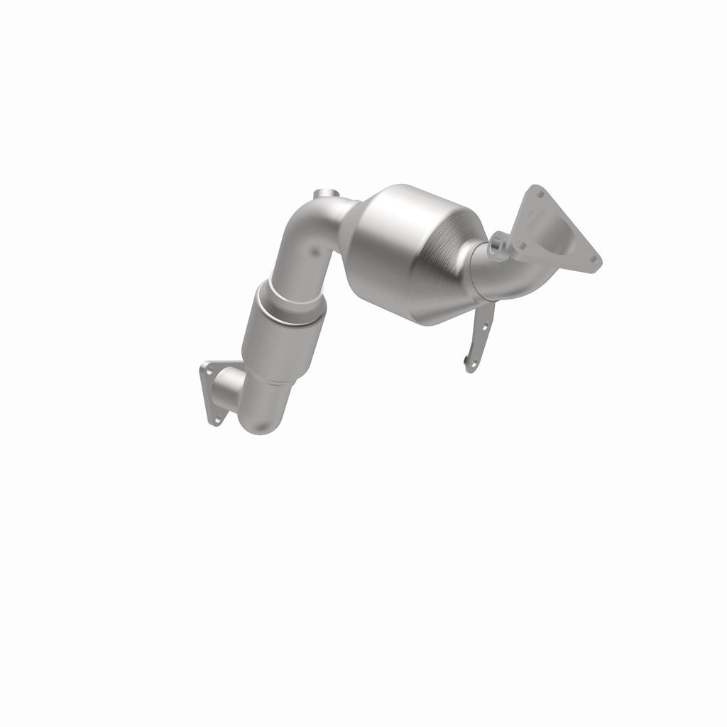 MagnaFlow Exhaust Products 5582585 California CARB Direct-Fit Catalytic Converter for Select Audi Q7, Volkswagen Touareg