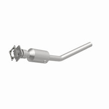 Load image into Gallery viewer, MagnaFlow Exhaust Products 4481758 California CARB Direct-Fit Catalytic Converter for Select Chrysler Sebring, Dodge Stratus