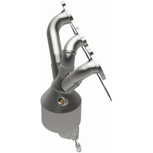 Load image into Gallery viewer, MagnaFlow Exhaust Products 5582920 California CARB Manifold Catalytic Converter for Select Ford Escape, Mercury Mariner