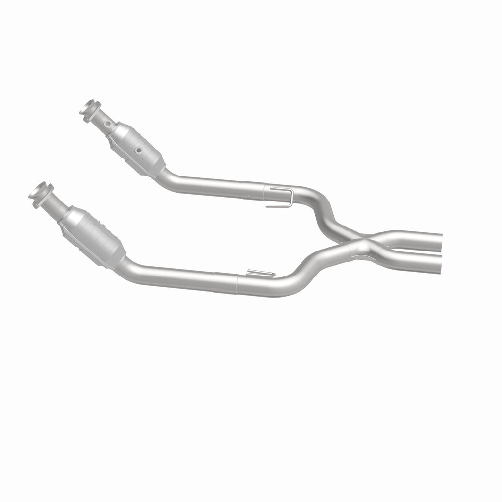 MagnaFlow Exhaust Products 49239 OEM Grade Direct-Fit Catalytic Converter for Select Ford Mustang