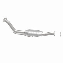 Load image into Gallery viewer, MagnaFlow Exhaust Products 23367 Standard Grade Direct-Fit Catalytic Converter for Select Ford LTD, Lincoln Mark VI, Lincoln Town Car, Mercury Grand Marquis, Mercury Marquis