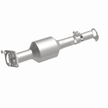 Load image into Gallery viewer, MagnaFlow Exhaust Products 6571924 California CARB Direct-Fit Catalytic Converter for Select Hyundai Accent, Kia Rio