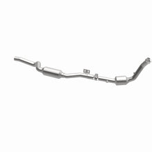 Load image into Gallery viewer, MagnaFlow Exhaust Products 4583866 California CARB Direct-Fit Catalytic Converter for Select Mercedes-Benz ML320