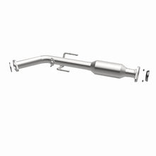 Load image into Gallery viewer, MagnaFlow Exhaust Products 23135 HM Grade Direct-Fit Catalytic Converter for Select Toyota Sienna