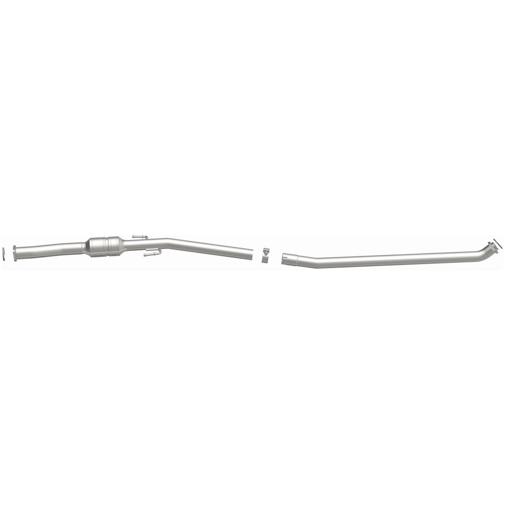 MagnaFlow Exhaust Products 49020 OEM Grade Direct-Fit Catalytic Converter for Select Toyota RAV4