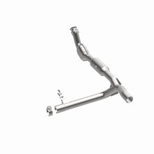 Load image into Gallery viewer, MagnaFlow Exhaust Products 21-249 OEM Grade Direct-Fit Catalytic Converter for Select Ford F-150, Ford F-150 Heritage