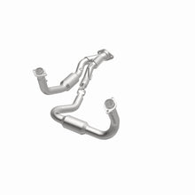 Load image into Gallery viewer, MagnaFlow Exhaust Products 24471 HM Grade Direct-Fit Catalytic Converter for Select Jeep Grand Cherokee