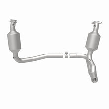 Load image into Gallery viewer, MagnaFlow Exhaust Products 4551026 California CARB Direct-Fit Catalytic Converter for Select Dodge Dakota
