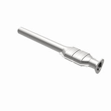 Load image into Gallery viewer, MagnaFlow Exhaust Products 23204 HM Grade Direct-Fit Catalytic Converter for Select Ford E-250 Econoline, Ford E-450 Econoline Super Duty, Ford Econoline Super Duty
