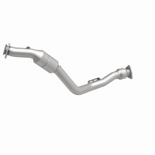 Load image into Gallery viewer, MagnaFlow Exhaust Products 444081 California CARB Direct-Fit Catalytic Converter for Select Volkswagen Phaeton