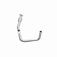 Load image into Gallery viewer, MagnaFlow Exhaust Products 23142 HM Grade Direct-Fit Catalytic Converter for Select Chevrolet Express 2500, Chevrolet Express 3500, Chevrolet G30, GMC G3500, GMC Savana 2500, GMC Savana