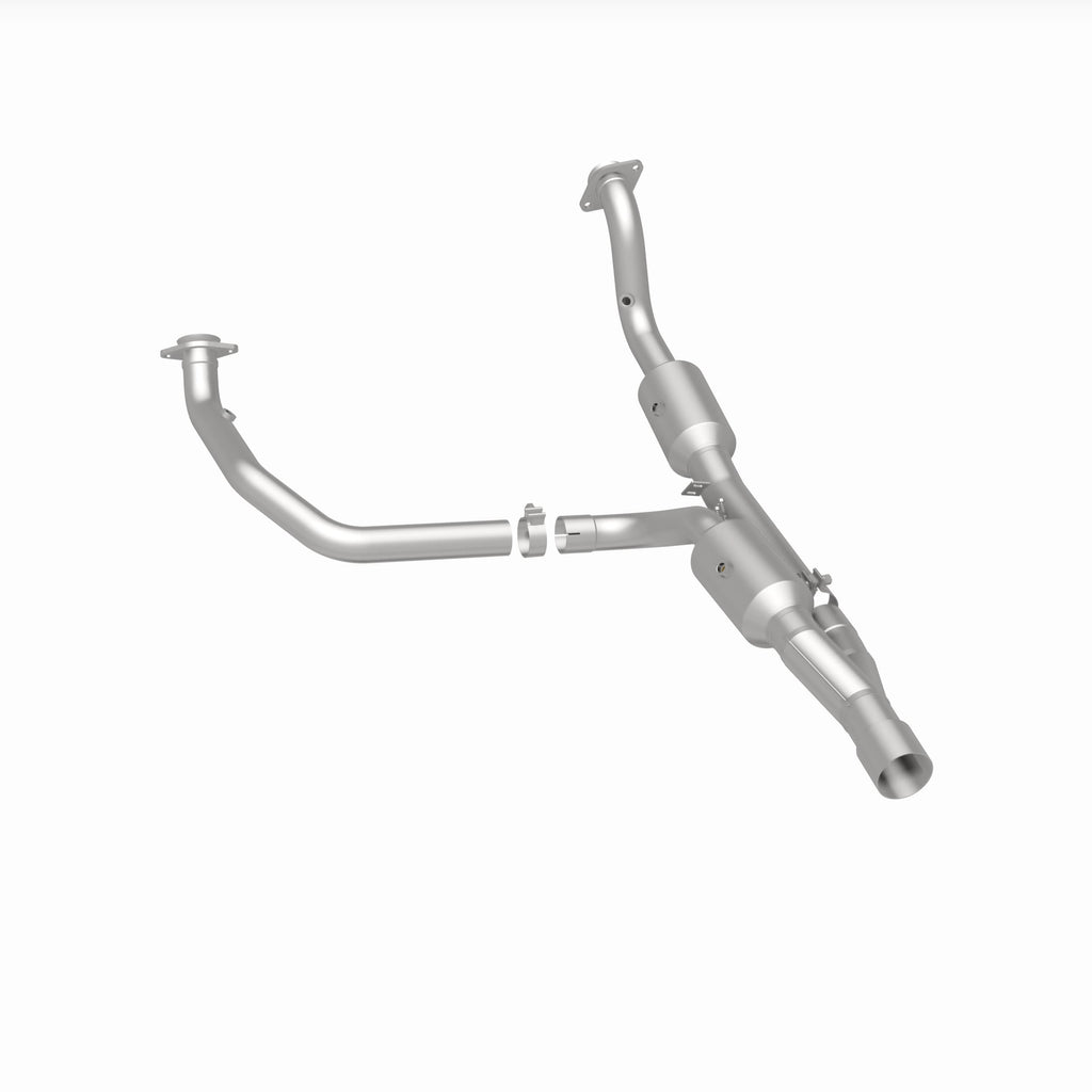 MagnaFlow Exhaust Products 21-513 OEM Grade Direct-Fit Catalytic Converter for Select Ram 2500, Ram