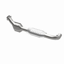 Load image into Gallery viewer, MagnaFlow Exhaust Products 447179 California CARB Direct-Fit Catalytic Converter for Select Ford E-150 Econoline, Ford E-150 Econoline Club Wagon, Ford E-250 Econoline