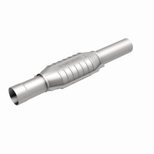 Load image into Gallery viewer, MagnaFlow Exhaust Products 3391473 California CARB Direct-Fit Catalytic Converter for Select Chevrolet C1500, Chevrolet C2500, Chevrolet C2500 Suburban, Chevrolet C3500, Chevrolet K2500, Chevrolet K2500 Suburban, Chevrolet K3500, Chevrolet R2500