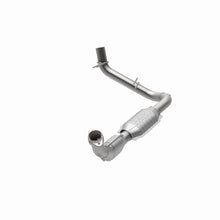 Load image into Gallery viewer, MagnaFlow Exhaust Products 447129 California CARB Direct-Fit Catalytic Converter for Select Ford Expedition, Ford F-150, Ford F-250, Lincoln Navigator