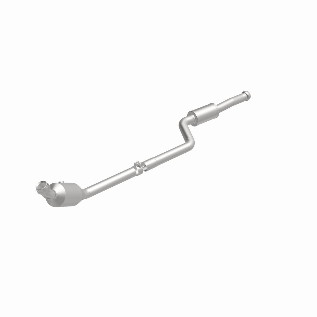 MagnaFlow Exhaust Products 21-497 OEM Grade Direct-Fit Catalytic Converter for Select Mercedes-Benz C300