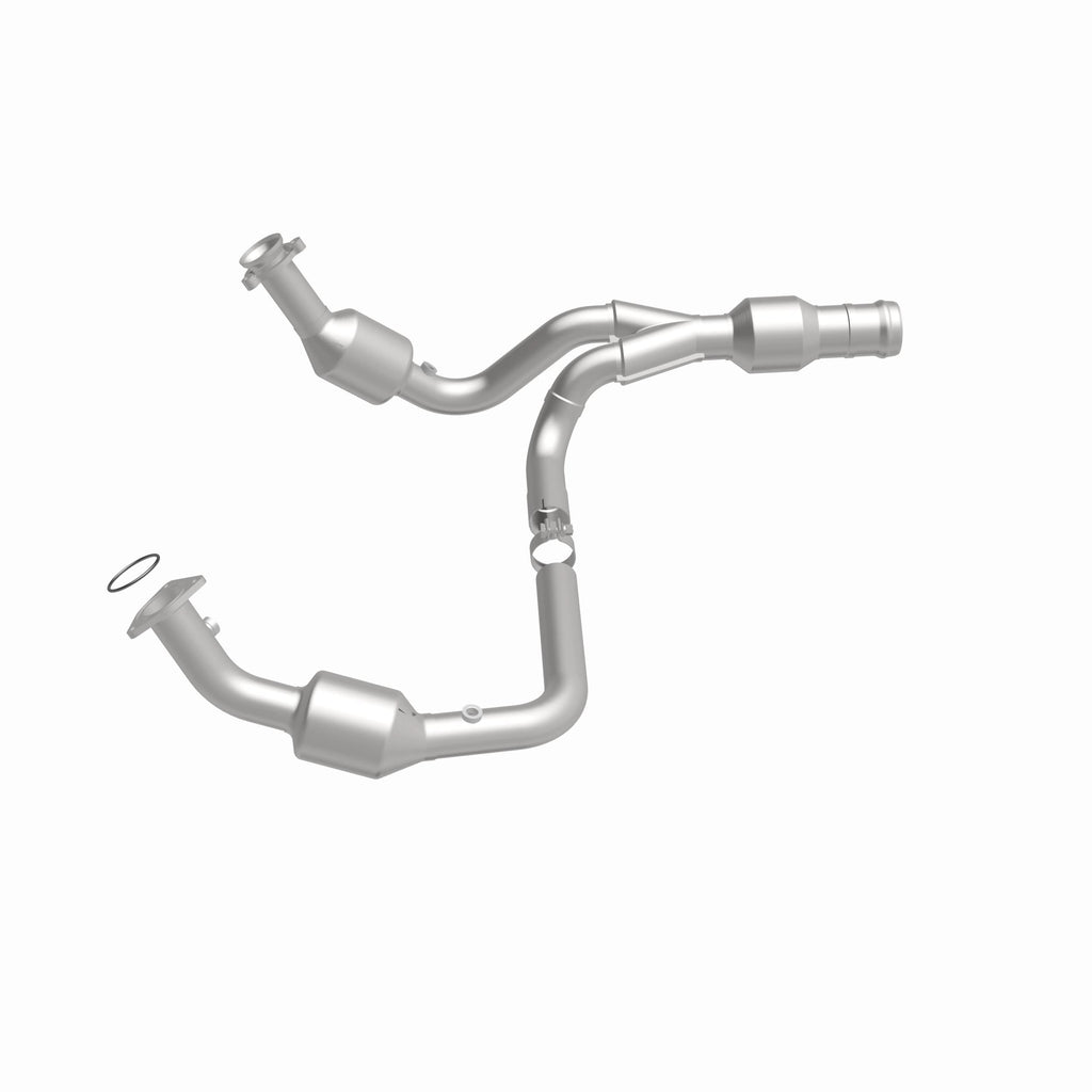 MagnaFlow Exhaust Products 5582616 California CARB Direct-Fit Catalytic Converter for Select Cadillac Escalade, Cadillac Escalade ESV, Cadillac Escalade EXT, Chevrolet Silverado 1500, GMC Sierra 1500, GMC Yukon, GMC Yukon XL