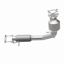 Load image into Gallery viewer, MagnaFlow Exhaust Products 5582941 California CARB Direct-Fit Catalytic Converter for Select Chevrolet Captiva Sport, Chevrolet Equinox, GMC Terrain