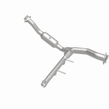 Load image into Gallery viewer, MagnaFlow Exhaust Products 5551469 California CARB Direct-Fit Catalytic Converter for Select Ford F-150