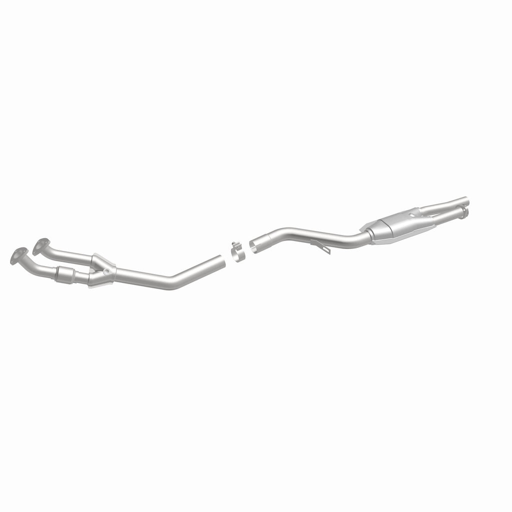 MagnaFlow Exhaust Products 23807 Standard Grade Direct-Fit Catalytic Converter for Select BMW 525i